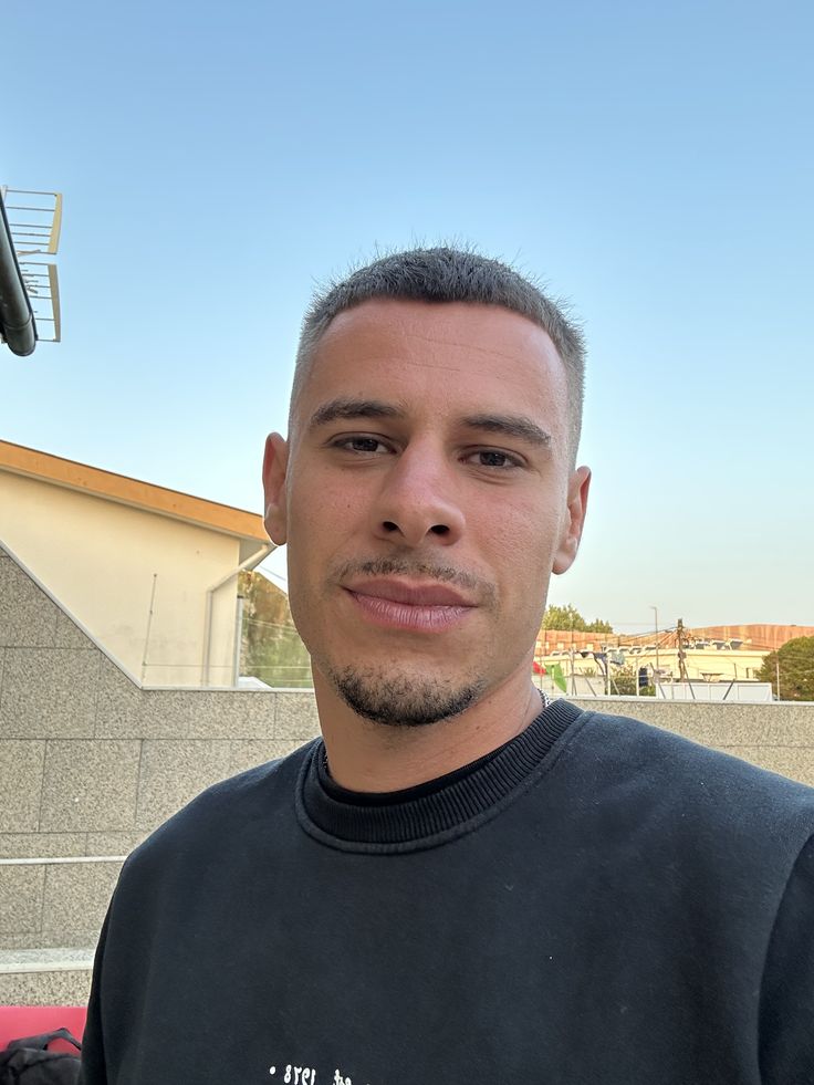 files/Selfie.jpg